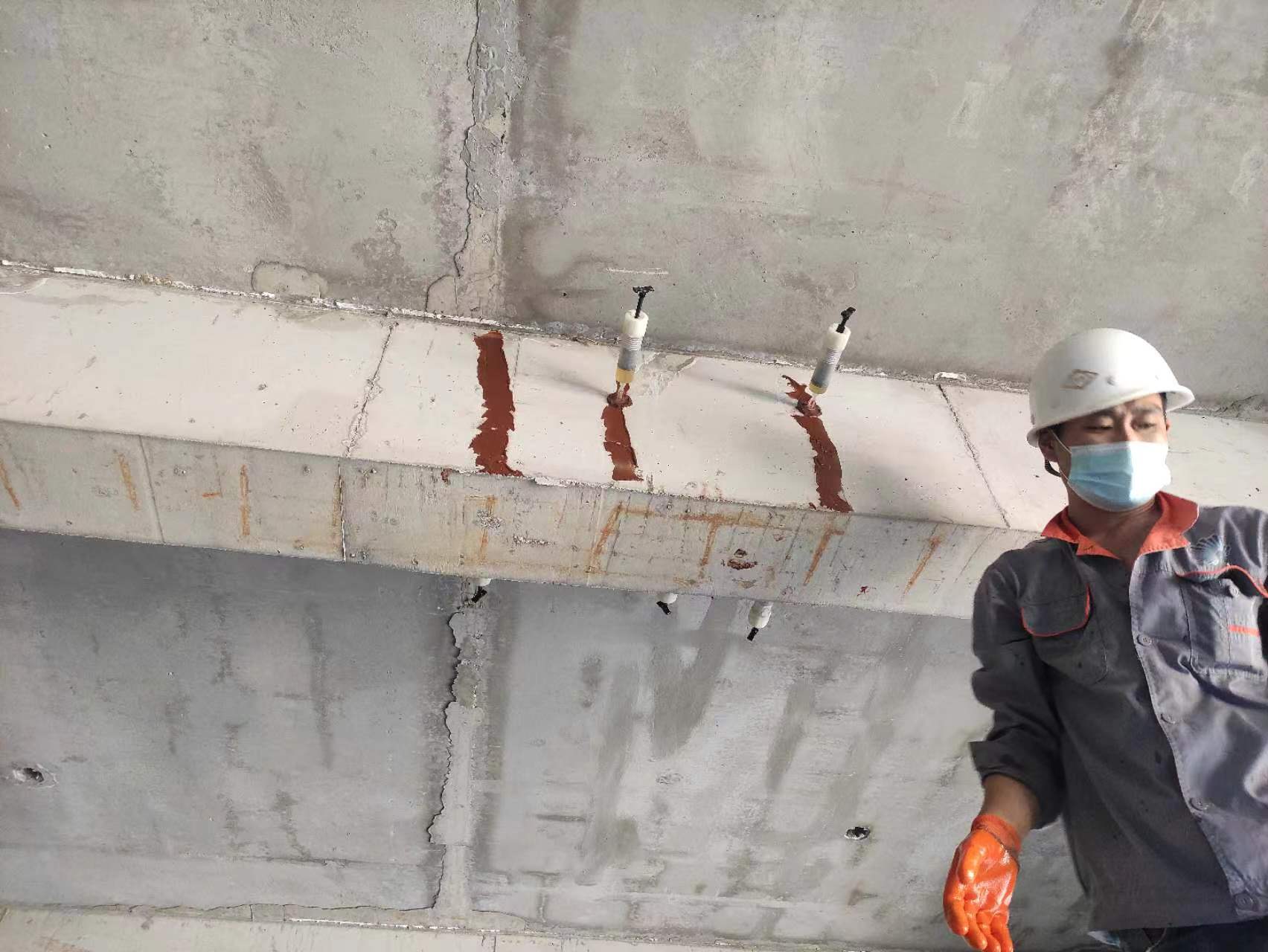北京房屋结构加固中裂缝怎么修复